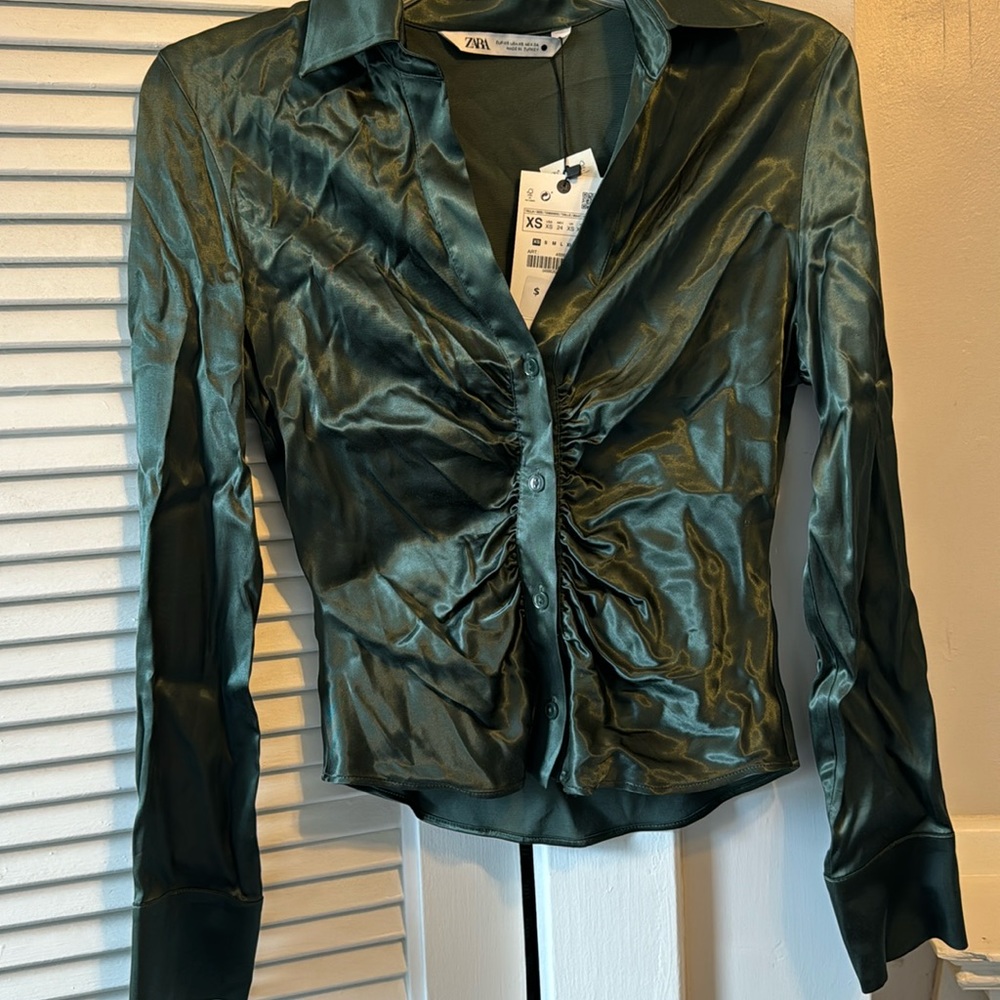Zara Crinkle Button Up